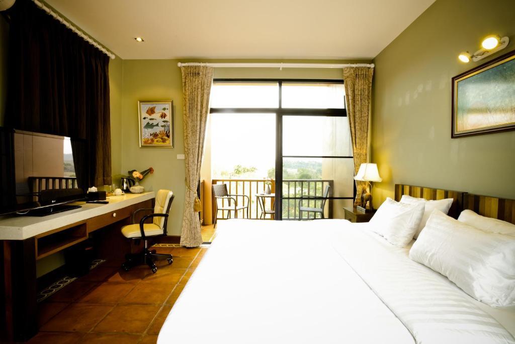 Phukumhom Khao Yai Hotel Wangkata Buitenkant foto
