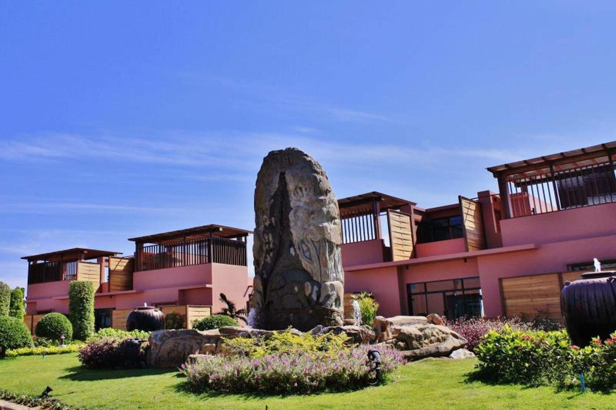 Phukumhom Khao Yai Hotel Wangkata Buitenkant foto